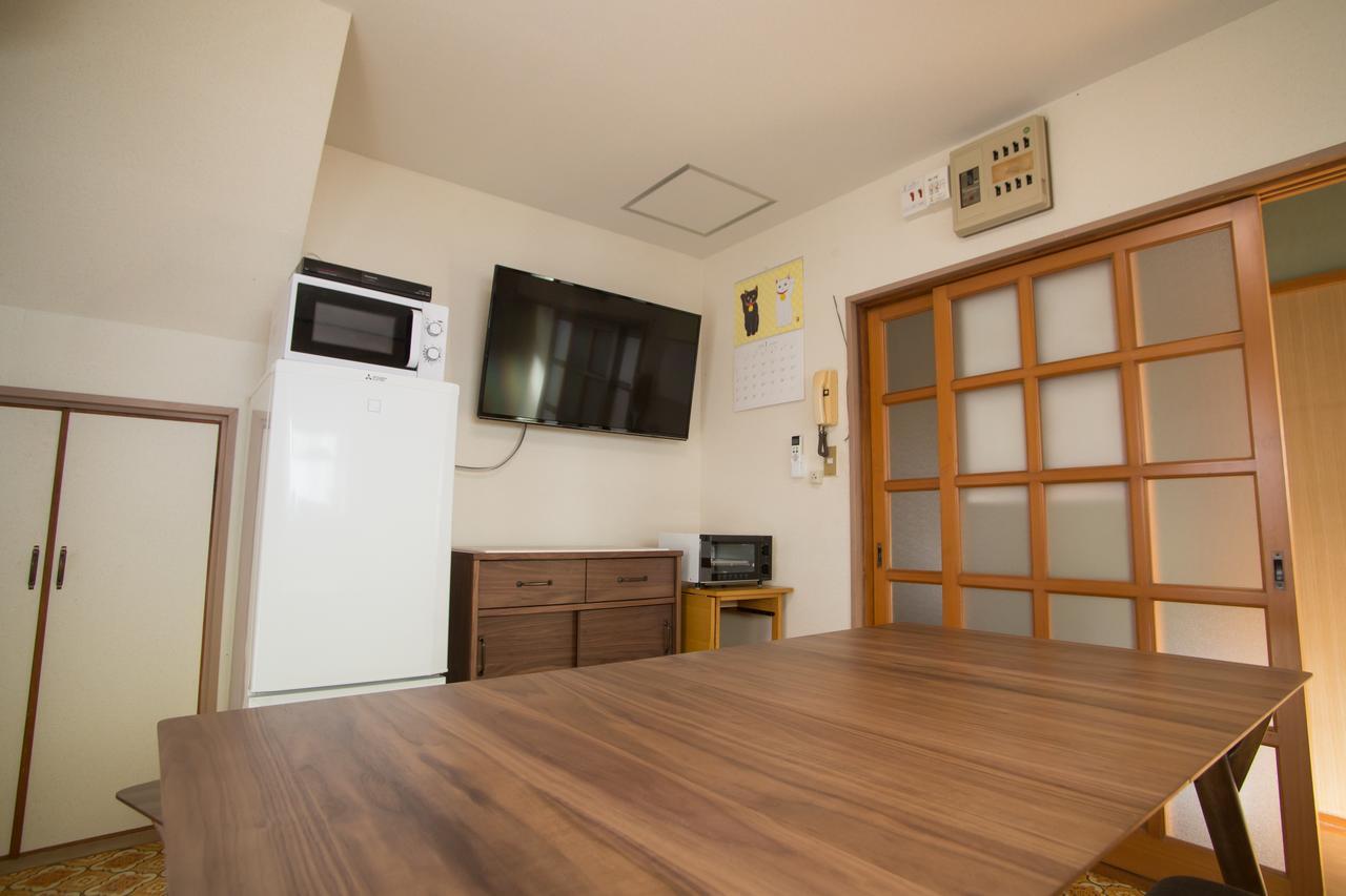 Guest House Dougo-Yado Мацуяма Экстерьер фото
